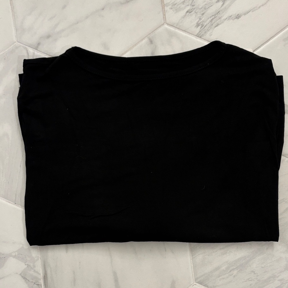 Women's Black Long Sleeve Top